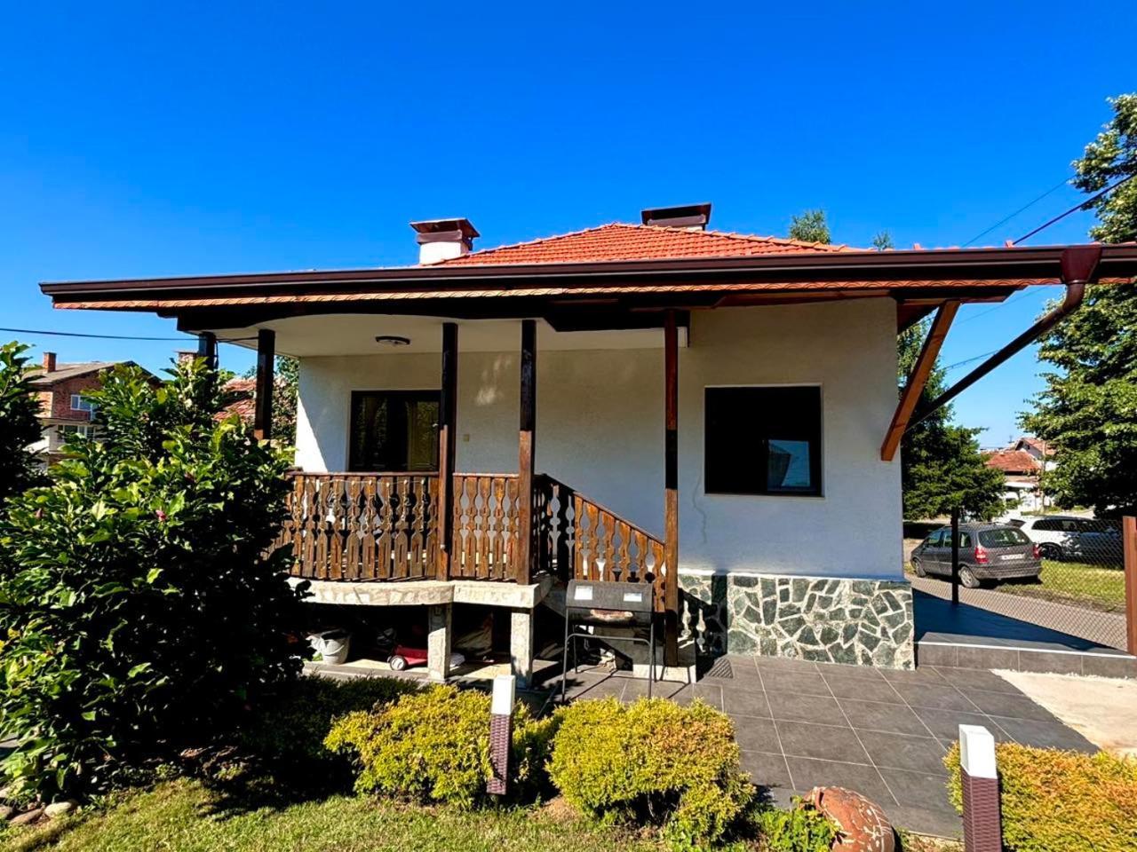 The House Of Petar Levski Berkovitsa Bagian luar foto